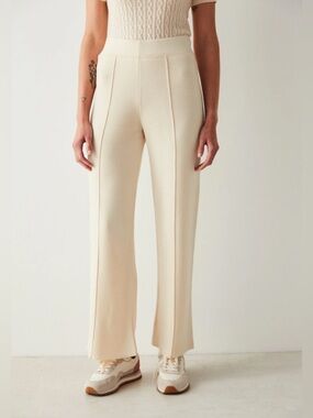 NWT Penti Cream High-Waisted Wide Leg Knit Trousers – Size S – Ivory/Eggshell